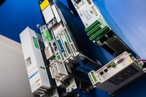 Naprawa napędów Indramat i Rexroth.jpg Naprawa napędów Indramat i Rexroth.jpg